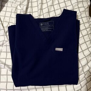 FIGS Women's Navy V-Neck Short Sleeve Top
